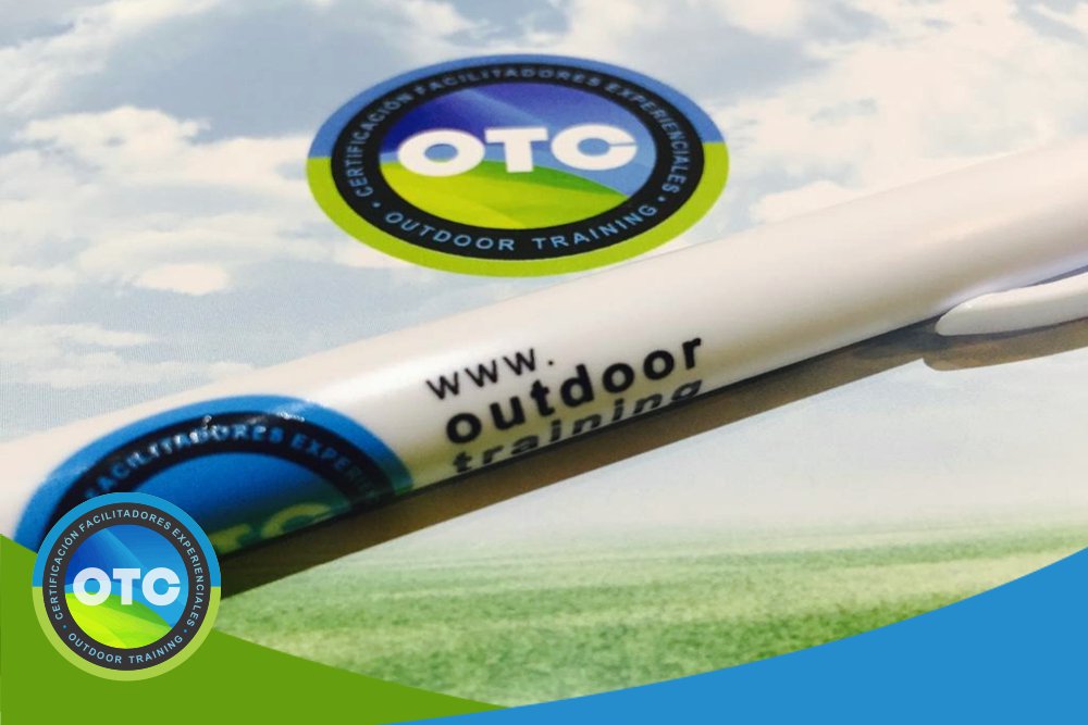 Outdoor Training Colombia, certificación OTC LATAM en liderazgo facilitador y aprendizaje vivencial.